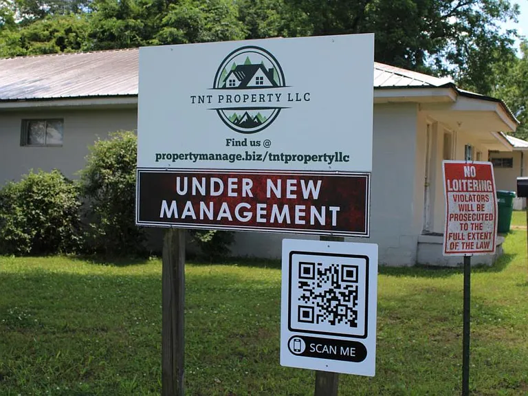 102 Pecan Ln — Photo 4
