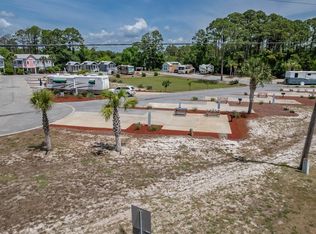 110 Haven Ct, Carrabelle, FL 32322