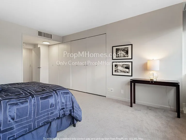1500 SW 5th Ave #1604 — Photo 10
