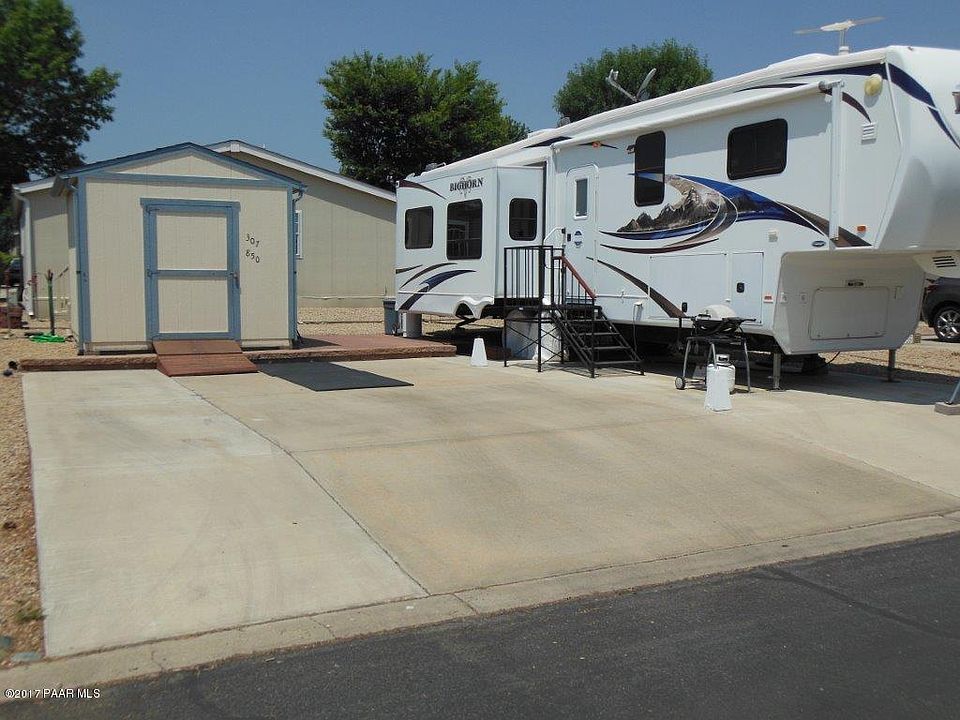 1st image of 850 N Ponderosa Pine Dr