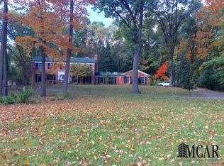 3800 Section Rd, Lambertville, MI 48144