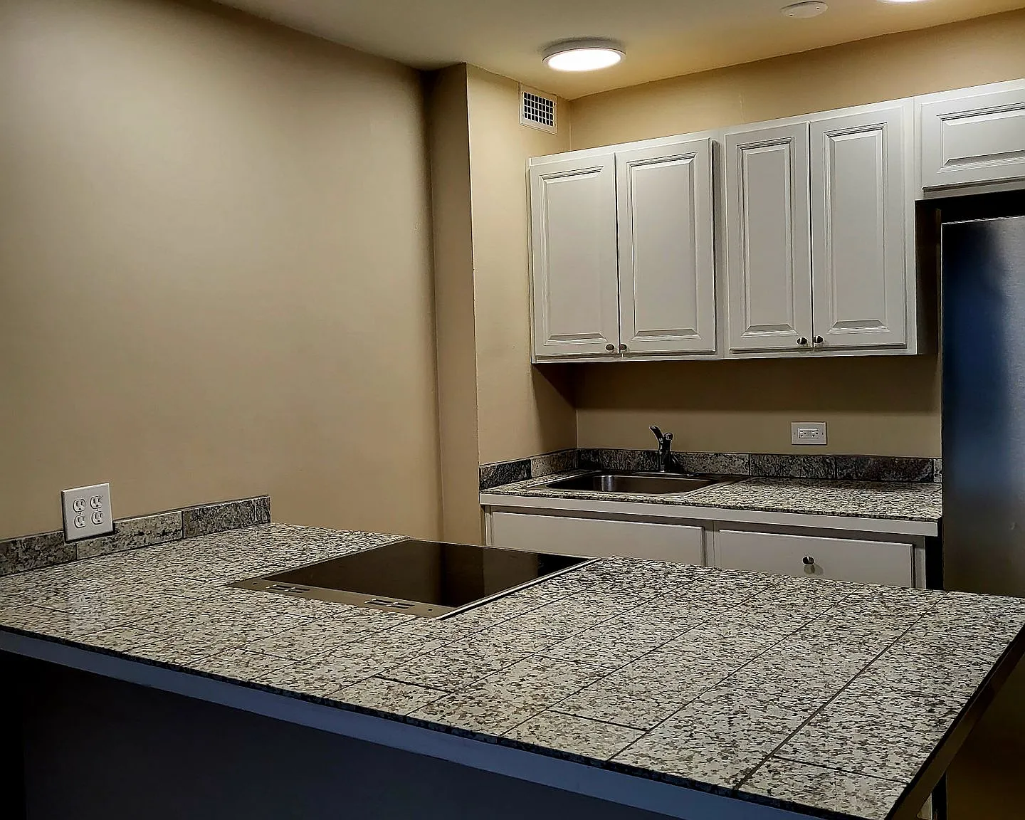 Capitol Terrace Apartments — Photo 2