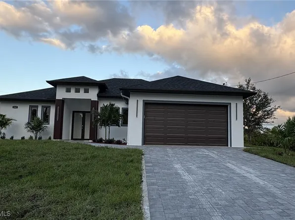 1047 Norton Ave S, Lehigh Acres, FL 33974