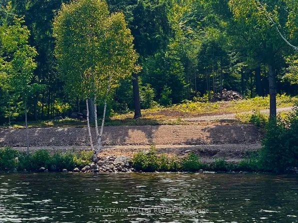 0 Lakeshore Dr, Hastings Highlands, ON K0J 1L0