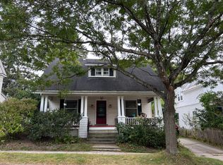 75 Henry St, Burlington, VT 05401