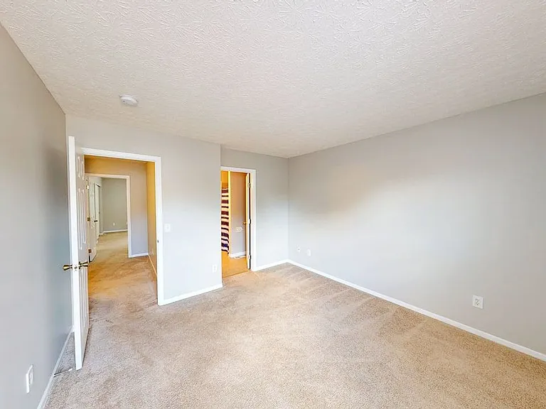 6752 Lagrange Dr — Photo 19