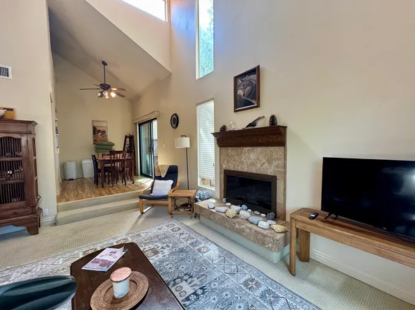 212 N Carrillo Rd Unit H, Ojai, CA 93023