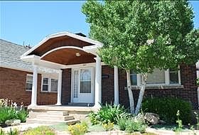 1st image of 1007 E Elm Ave