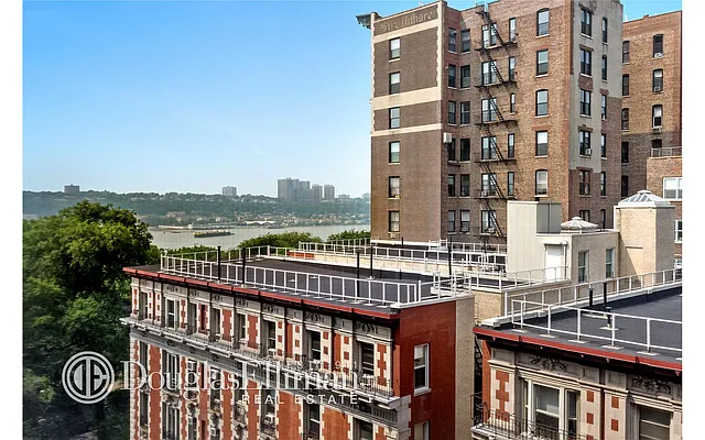 Sold by Douglas Elliman | media 16