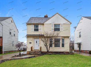17115 Stockbridge Ave, Cleveland, OH
