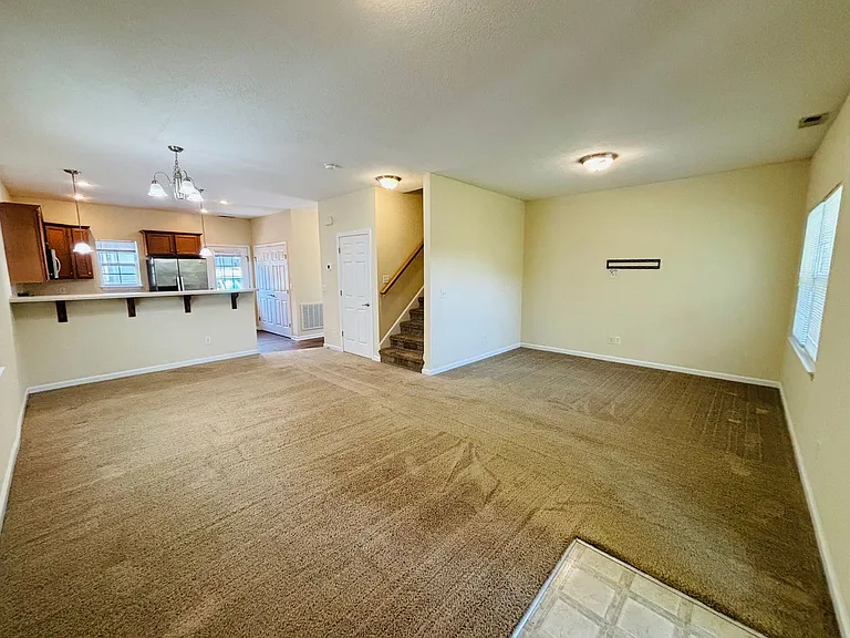 1725 Aden Ln — Photo 21