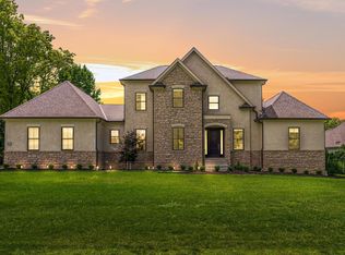 3825 Waldo Pl, Upper Arlington, OH 43220