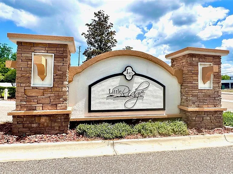 8427 Blue Rock Dr — Photo 3