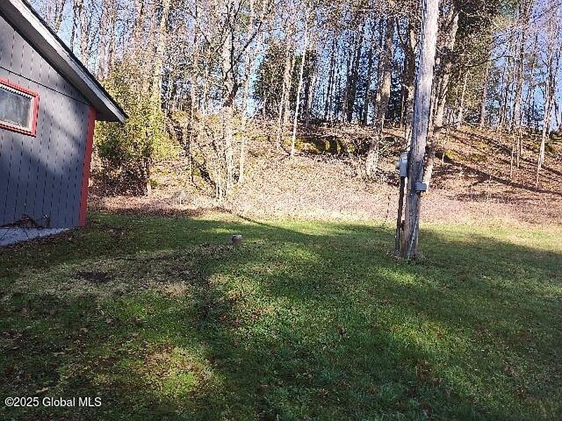 3rd image of 92 Morse Lane