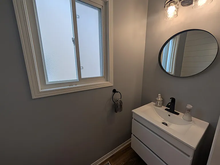 708 Margaret Way — Photo 8