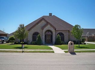 605 Cedar Dr, Pilot Point, TX 76258