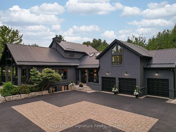 4th image of 21 Trails End