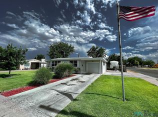 806 N Heights Dr, Roswell, NM 88203