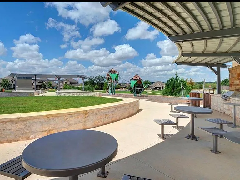 412 Trailing Lantana Ln — Photo 36