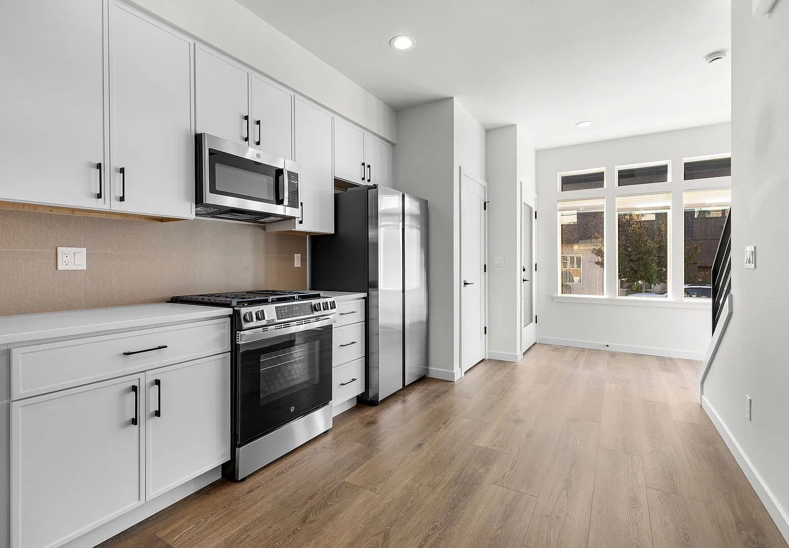 2 bed, 2.5 bath, 984 sqft, $2,795 — Photo 1