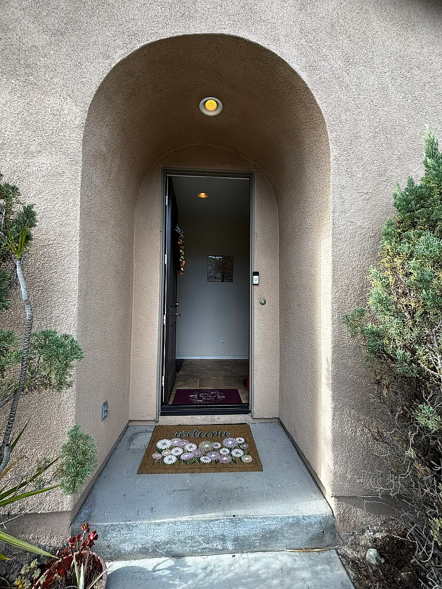 Building Photo - 2695 W Madison Cir