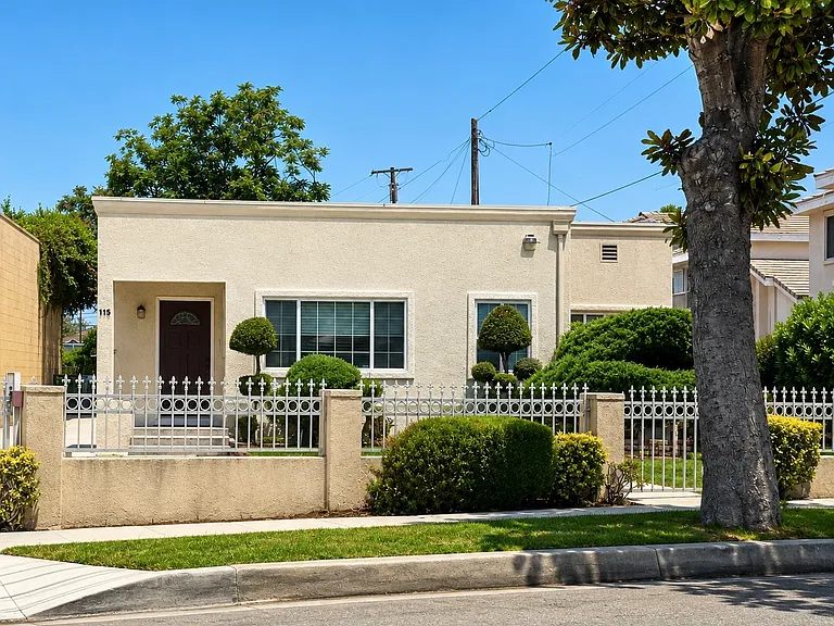 115 N San Marino Ave — Photo 1