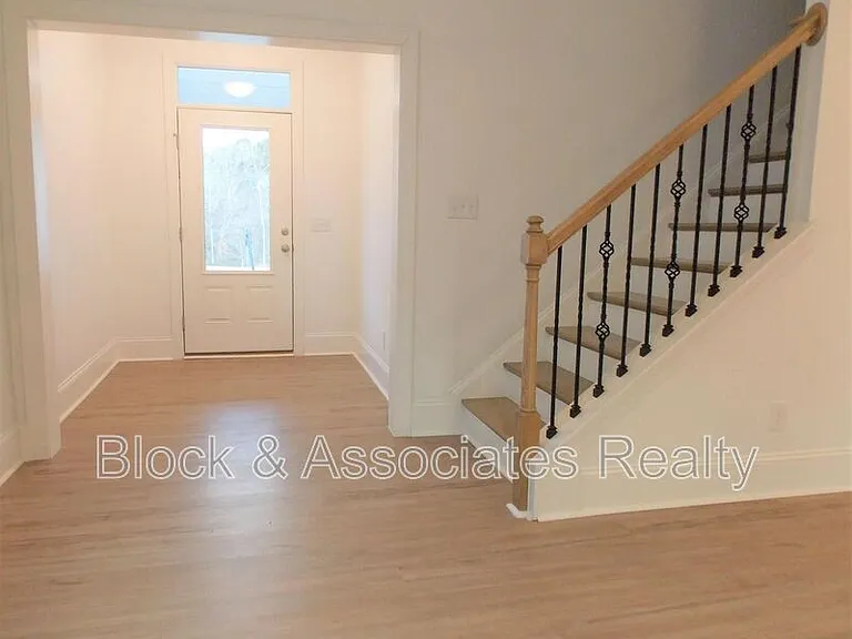 2940 Thurman Dairy Loop — Photo 32