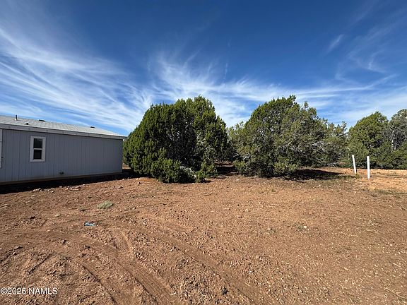 4th image of 504 E Westwood Ranches Rd