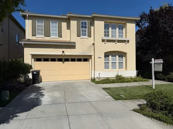 27 La Salle St, Watsonville, CA 95076