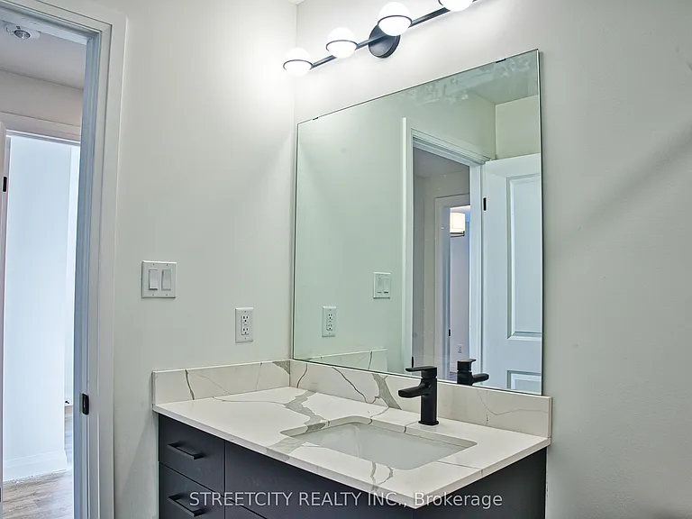 2900 Savoy St #105 — Photo 23