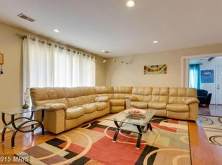 6820 Jerome St, Springfield, VA 22150