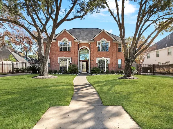 803 Chisel Point Dr, Houston, TX 77094