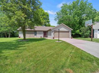 6217 Bellingham Ln, Fort Wayne, IN