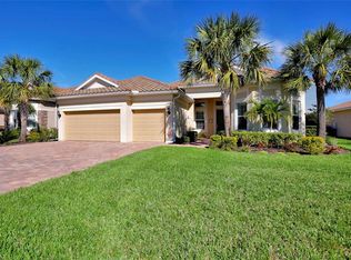 9267 Fieldstone Ln, Naples, FL 34120