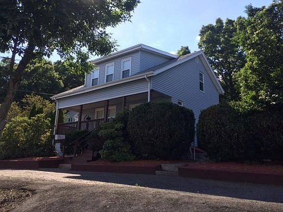 2nd image of 195 Lincoln Ave