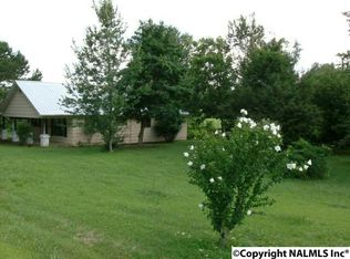 2489 Rainbow Ave N, Rainsville, AL 35986