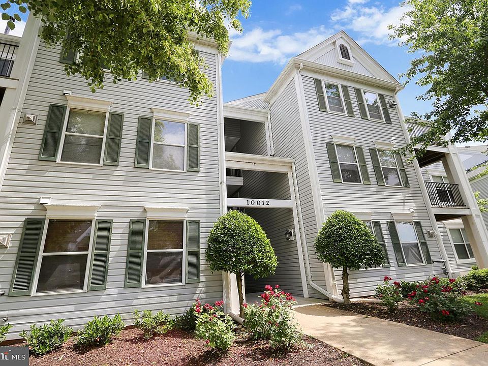 1st image of 10012 Vanderbilt Cir #910