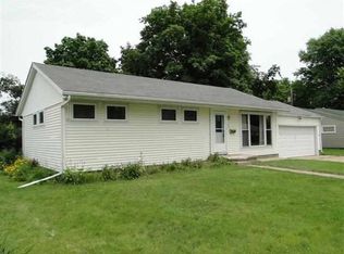 908 Bobby Ave, Macomb, IL 61455