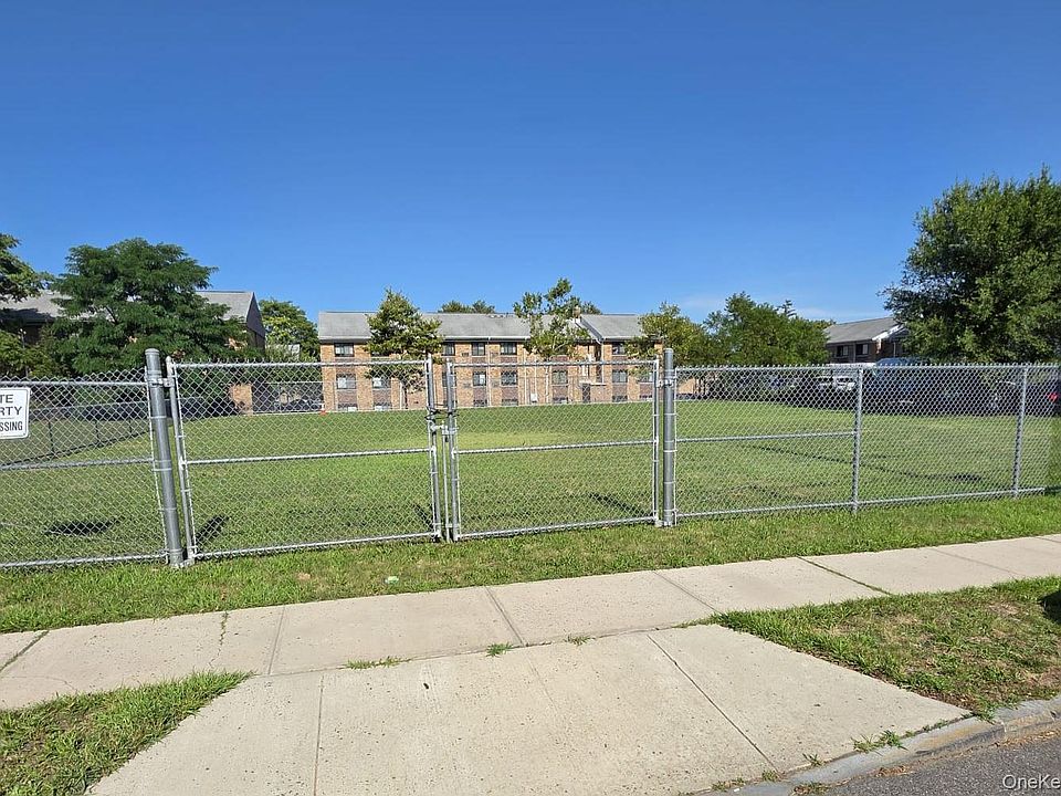 1st image of 345-351 S 9th Avenue