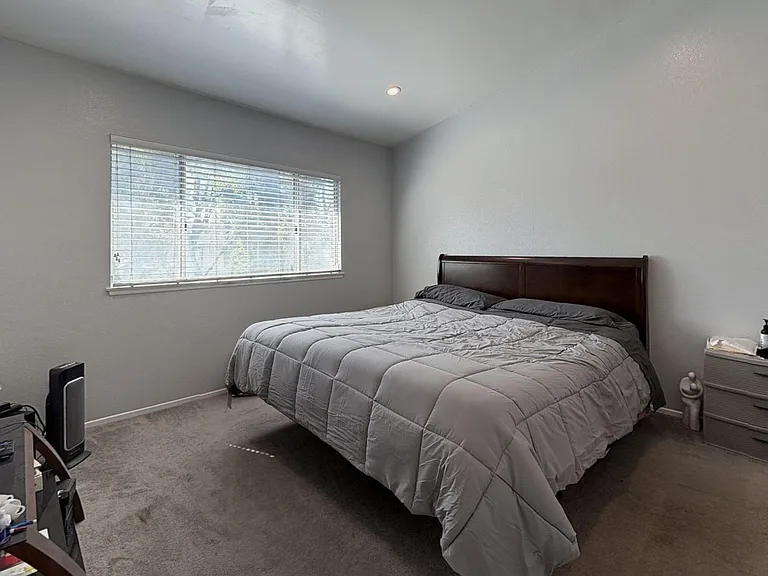 831 Carlton Privado — Photo 14