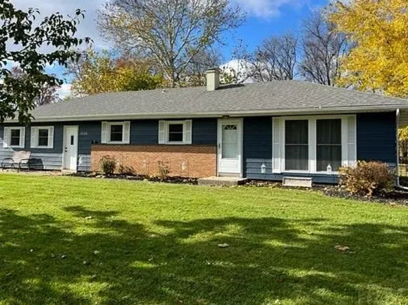 3726 Highland Dr, Fort Wayne, IN 46804