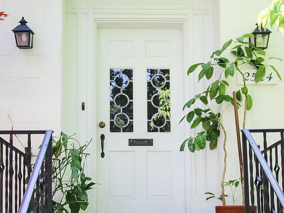 2nd image of 2524 Chestnut Blvd