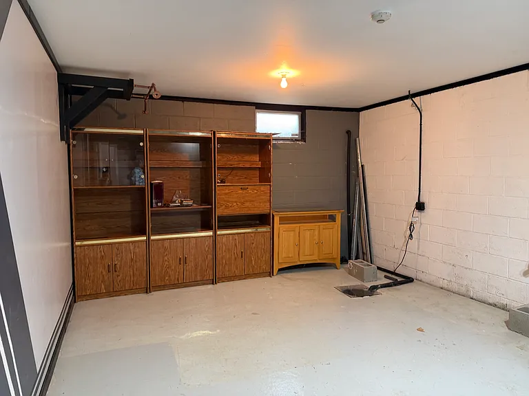 52 Heckel St #102 — Photo 37