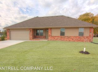 1360 S Normandy Ave, Republic, MO 65738