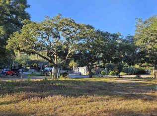 300 Cedar Point Ave, Murrells Inlet, SC 29576