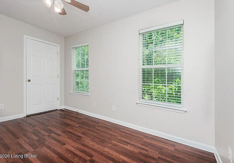 6303 Cottagemeadow Dr — Photo 9