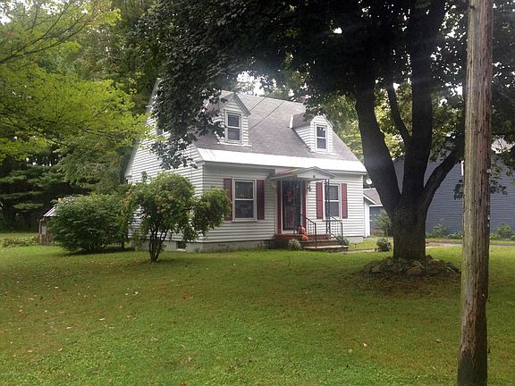 4th image of 23 Denis Ave
