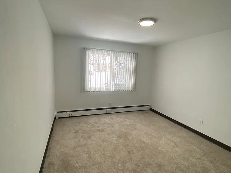 3701 W Lake St — Photo 16
