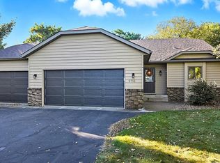 5716 Cardinal Ct, Saint Cloud, MN 56303