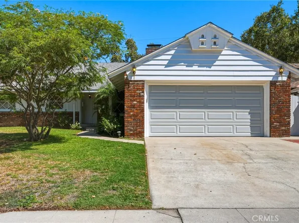17213 Gault St, Van Nuys, CA 91406